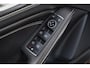 Mercedes-Benz A-klasse 200 Ambition / Nederlandse Auto / Parkeercamera / 18 inch Licht metalen velgen / Keyless Start / Navigatie / Trekhaak wegklapbaar /