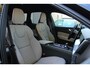 Volvo XC60 2.0 T6 Plug-in hybrid AWD Essential | Lichtmetalen Velgen 18" | City Weave Textiel Bekleding | Eelectronic Climate Controle | Stuurwiel + Voorstoelen + Achterbank Verwarmd | achteruitrij assistent | Cruise Control Adaptief Met Stop&Go En Stuurhulp | Dodehoekdetectie | Google navigatiesysteem |