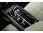 Volvo XC60 2.0 T6 Plug-in hybrid AWD Essential | Lichtmetalen Velgen 18 inch / Eelectronic Climate Controle | Stuurwiel + Voorstoelen + Achterbank Verwarmd | achteruitrij assistent | Cruise Control Adaptief Met Stop&Go En Stuurhulp | Dodehoekdetectie | Google navigatiesysteem |