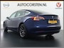 Tesla Model 3 RWD SR+ 60kWh 325PK SOH 88% Lmv AutoPilot Leder PanoDak Adaptive-Cruise Lmv Camera's Elektr.-Stuur+Stoelen+Spiegels+Geheugen+Easy-Entry+Verwarmde stoelen Park assistent PDC WIFI Lane-Assist Speed-Assist Navi LED Comfortstoelen ACC DAB Voorverwarmen interieur via App Keyless via Telefoonsleutel One-Pedal-Drive Origineel Nederlandse auto tot 11kw laden thuis! 1.584kg licht! accu garantie 160dkm/29-09-2028