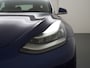 Tesla Model 3 RWD SR+ 60kWh 325PK SOH 88% Lmv AutoPilot Leder PanoDak Adaptive-Cruise Lmv Camera's Elektr.-Stuur+Stoelen+Spiegels+Geheugen+Easy-Entry+Verwarmde stoelen Park assistent PDC WIFI Lane-Assist Speed-Assist Navi LED Comfortstoelen ACC DAB Voorverwarmen interieur via App Keyless via Telefoonsleutel One-Pedal-Drive Origineel Nederlandse auto tot 11kw laden thuis! 1.584kg licht! accu garantie 160dkm/29-09-2028