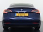 Tesla Model 3 RWD SR+ 60kWh 325PK SOH 88% Lmv AutoPilot Leder PanoDak Adaptive-Cruise Lmv Camera's Elektr.-Stuur+Stoelen+Spiegels+Geheugen+Easy-Entry+Verwarmde stoelen Park assistent PDC WIFI Lane-Assist Speed-Assist Navi LED Comfortstoelen ACC DAB Voorverwarmen interieur via App Keyless via Telefoonsleutel One-Pedal-Drive Origineel Nederlandse auto tot 11kw laden thuis! 1.584kg licht! accu garantie 160dkm/29-09-2028