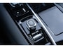 Volvo V60 T6 340PK Automaat Recharge AWD Inscription Semi-elektrisch inklapbare trekhaak / Lederen bekleding / Stoel- en stuurverwarming /  Harman Kardon / Volvo On-Call / Keyless Entry / Elektrische stoelen met geheugen / Apple Carplay /