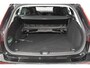 Volvo V60 T6 340PK Automaat Recharge AWD Inscription Semi-elektrisch inklapbare trekhaak / Lederen bekleding / Stoel- en stuurverwarming /  Harman Kardon / Volvo On-Call / Keyless Entry / Elektrische stoelen met geheugen / Apple Carplay /
