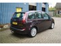 Ford C-Max 1.8-16V Titanium, Airco/ECC, Navi, Cruise, Trekhaak, Nieuwe APK!!!!