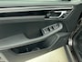 Porsche Macan 2.0 (NL-auto, Panorama, Luchtvering, 18-delige stoelen, Camera, Bose, StoelV, Lane Assist, Etc)