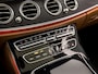 Mercedes-Benz E-klasse 350 e AMG Sport 286Pk Automaat (PANORAMADAK, LUCHTVERING, BURMESTER, WIDESCREEN, HEAD-UP DISPLAY, APPLE CARPLAY, SFEERVERLICHTING, MEMORY SEATS, LEDER, 360 CAMERA, ADAPTIVE CRUISE, NIEUWSTAAT)