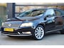 Volkswagen Passat Variant 1.4 TSI Highline BlueMotion DSG | Automaat | Navigatie | Stoelverwarming