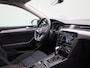 Volkswagen Passat Variant 1.4 TSI PHEV GTE Business 218 PK | Volledig Dealer Onderhouden| Automaat | Plug-In | Panorama schuifdak | Trekhaak | Head-Up Display | Keyless | Stoelverwarming | Navigatie | Achteruitrijcamera |