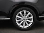 Volkswagen Passat Variant 1.4 TSI PHEV GTE Business 218 PK | Volledig Dealer Onderhouden| Automaat | Plug-In | Panorama schuifdak | Trekhaak | Head-Up Display | Keyless | Stoelverwarming | Navigatie | Achteruitrijcamera |