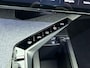 Peugeot E-3008 GT Avantage 73 kWh 210pk Automaat | 3-Fase Lader | Navigatie | Climate Control | Adaptieve Cruise Control | Rondomzicht Camera | Parkeersensoren Voor + Achter | Matrix-LED Koplampen | Keyless Entry/Start | 20" lichtmetalen Velgen | Verwarmbare Voorstoelen/Stuur | Dodehoek Detectie | Apple Carplay/Android Auto |