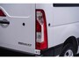 Renault Master 2.3 dCi 135 pk L2H2 Airco, Trekhaak Cruise Control, Laadruimte Pakket, PDC achter, 3-Zits