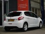 Peugeot 208 1.2 VTi Style | Navigatie | Parkeersensoren achter | Airco | Extra getint glas | 5 deurs | Lichtmetalen velgen