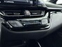 Toyota C-HR 1.8 Hybrid Style Ultimate | JBL | Dodehoek | Stoelverwarming | Stuurverwarming | LED | Parkeersensoren