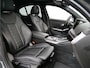 BMW 3-Serie 320e 204 Pk Automaat Leer / Navi / Schuifdak / Camera / Head-up