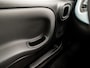 Fiat Panda 1.0 Cross Sport (NAVIGATIE, CLIMATE, TREKHAAK, GETINT GLAS, SPORTSTOELEN, CRUISE, LM VELGEN, PARKEERSENSOREN, ELEK RAMEN, NIEUWE APK, NIEUWSTAAT)