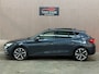SEAT Leon Sportstourer 1.5 TSI FR Launch Edition 2020 DSG PANO LED CAMERA