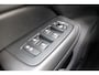 Volvo V60 B3 Automaat Momentum Business | El. Trekhaak | Camera | Adapt. Cruise | PDC V+A | Privacy glass