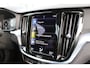 Volvo V60 B3 Automaat Momentum Business | El. Trekhaak | Camera | Adapt. Cruise | PDC V+A | Privacy glass