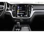 Volvo V60 B3 Automaat Momentum Business | El. Trekhaak | Camera | Adapt. Cruise | PDC V+A | Privacy glass