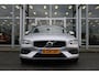 Volvo V60 B3 Automaat Momentum Business | El. Trekhaak | Camera | Adapt. Cruise | PDC V+A | Privacy glass