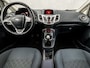 Ford Fiesta 1.25 Titanium (5 DEURS, AIRCO, LM VELGEN, SPORTSTOELEN, GETINT GLAS, ELEK RAMEN, NIEUWE APK, NIEUWSTAAT)
