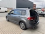 Volkswagen Touran 1.4 TSI Highline | DSG Automaat | Sound | Dealer Onderhouden | Trekhaak | Carplay | ACC | Climate | Stoelverwarming | Navigatie | Spiegelpakket | Front Assist | 2 X PDC | Garantie