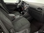 Volkswagen Tiguan 1.5 TSI ACT R-line | Virtual | Carplay | Adaptive Cruise | Schakelflippers | Parkeersens. | NAP