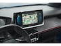 Peugeot e-2008 EV GT 50 kWh | 3 Fase | Trekhaak | Panoramadak | Adaptieve Cruise Control | Stoelverwarming