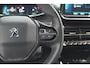 Peugeot e-2008 EV GT 50 kWh | 3 Fase | Trekhaak | Panoramadak | Adaptieve Cruise Control | Stoelverwarming