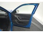 Peugeot e-2008 EV GT 50 kWh | 3 Fase | Trekhaak | Panoramadak | Adaptieve Cruise Control | Stoelverwarming