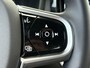 Volvo V60 T6 Plug-in hybrid AWD Plus Dark | Long Range | Trekhaak | Stoel- en stuurverwarming voor + achter | 360 Camera | Adaptive Cruise Control | Google Maps navigatie | Apple Carplay / Android Auto |
