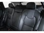 Volvo XC60 T6 Plug-in hybrid AWD Ultra Dark | Verwarmde Voorstoelen, Stuurwiel en Achterbank | Panoramisch Schuif-/Kanteldak | Semi- Elektrische Trekhaak | Harman Kardon Premium Audio | 360-Camera | Adaptieve Cruise Control | Draadloze Telefoonlader