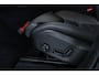 Volvo XC60 T6 Plug-in hybrid AWD Ultra Dark | Verwarmde Voorstoelen, Stuurwiel en Achterbank | Panoramisch Schuif-/Kanteldak | Semi- Elektrische Trekhaak | Harman Kardon Premium Audio | 360-Camera | Adaptieve Cruise Control | Draadloze Telefoonlader