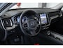 Volvo XC60 T6 Plug-in hybrid AWD Ultra Dark | Verwarmde Voorstoelen, Stuurwiel en Achterbank | Panoramisch Schuif-/Kanteldak | Semi- Elektrische Trekhaak | Harman Kardon Premium Audio | 360-Camera | Adaptieve Cruise Control | Draadloze Telefoonlader