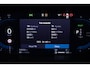 Volvo XC60 T6 Plug-in hybrid AWD Ultra Dark | Verwarmde Voorstoelen, Stuurwiel en Achterbank | Panoramisch Schuif-/Kanteldak | Semi- Elektrische Trekhaak | Harman Kardon Premium Audio | 360-Camera | Adaptieve Cruise Control | Draadloze Telefoonlader