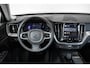 Volvo XC60 T6 Plug-in hybrid AWD Ultra Dark | Verwarmde Voorstoelen, Stuurwiel en Achterbank | Panoramisch Schuif-/Kanteldak | Semi- Elektrische Trekhaak | Harman Kardon Premium Audio | 360-Camera | Adaptieve Cruise Control | Draadloze Telefoonlader