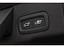 Volvo XC60 T6 Plug-in hybrid AWD Plus Black Edition | Panoramadak | 360 graden camera | Google Maps navigatie | Verwarmbaar stuurwiel | Verwarmbare voorstoelen | Adaptieve Cruise Control | Harman Kardon Audio | 21-Inch lichtmetalen velgen | Elektrisch bedienbare voorstoelen + geheugenfunctie