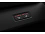 Volvo XC60 T6 Plug-in hybrid AWD Plus Black Edition | Panoramadak | 360 graden camera | Google Maps navigatie | Verwarmbaar stuurwiel | Verwarmbare voorstoelen | Adaptieve Cruise Control | Harman Kardon Audio | 21-Inch lichtmetalen velgen | Elektrisch bedienbare voorstoelen + geheugenfunctie
