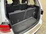 Volkswagen Touran 1.2 TSI 110pk Highline Business R-line 7-persoons | Trekhaak | Navigatie | Camera | Elektrische achterklep | Apple CarPlay | Climate control | Adaptieve cruise | Stoelverwarming | Volledig onderhouden