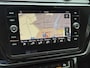 Volkswagen Touran 1.2 TSI 110pk Highline Business R-line 7-persoons | Trekhaak | Navigatie | Camera | Elektrische achterklep | Apple CarPlay | Climate control | Adaptieve cruise | Stoelverwarming | Volledig onderhouden