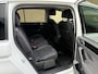 Volkswagen Touran 1.2 TSI 110pk Highline Business R-line 7-persoons | Trekhaak | Navigatie | Camera | Elektrische achterklep | Apple CarPlay | Climate control | Adaptieve cruise | Stoelverwarming | Volledig onderhouden