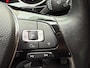 Volkswagen Touran 1.2 TSI 110pk Highline Business R-line 7-persoons | Trekhaak | Navigatie | Camera | Elektrische achterklep | Apple CarPlay | Climate control | Adaptieve cruise | Stoelverwarming | Volledig onderhouden