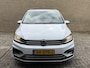 Volkswagen Touran 1.2 TSI 110pk Highline Business R-line 7-persoons | Trekhaak | Navigatie | Camera | Elektrische achterklep | Apple CarPlay | Climate control | Adaptieve cruise | Stoelverwarming | Volledig onderhouden