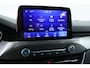 Ford Focus 1.0 EcoBoost Titanium Business | AGR Stoel | Climate Control | Keyless | Led | Cruise Control | Parkeersensoren | Lichtmetalen velgen | Dealer onderhouden | 1e Eigenaar