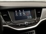 Opel Astra 1.4 Turbo Sport 150Pk Automaat (APPLE CARPLAY, GROOT NAVI, CLIMATE, LM VELGEN, SPORTSTOELEN, TREKHAAK, PARKEERSENSOREN, NIEUWE APK, NIEUWSTAAT)