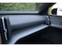 Volvo EX30 Single Motor Extended Range Plus 69 kWh | Warmtepomp | Trekhaak | Stoel/+Stuurwielverwarming |
