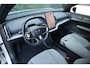 Volvo EX30 Single Motor Extended Range Plus 69 kWh | Warmtepomp | Trekhaak | Stoel/+Stuurwielverwarming |