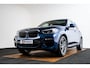 BMW X3 xDrive20d Launch Edition High Executive M Sport -  Panoramadak - PDC Voor/Achter - Sportstoelen - Elektrisch verwarmde voorstoelen - Harman Kardon -  Navigatiesysteem Professional - Ambiance verlichting -