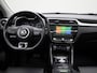 MG ZS MG EV Luxury 45 kWh | Panorama dak | Lederen bekleding | Parkeer camera